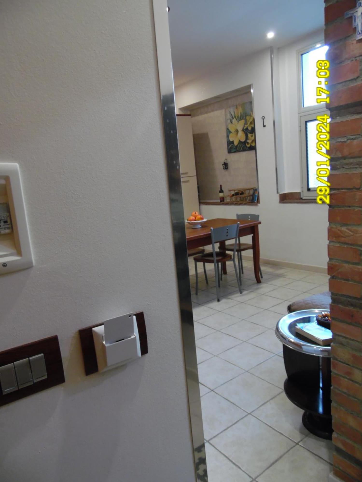 La Casa Di Giuditta - B&B Casa Vacanze - Ramacca Bagian luar foto