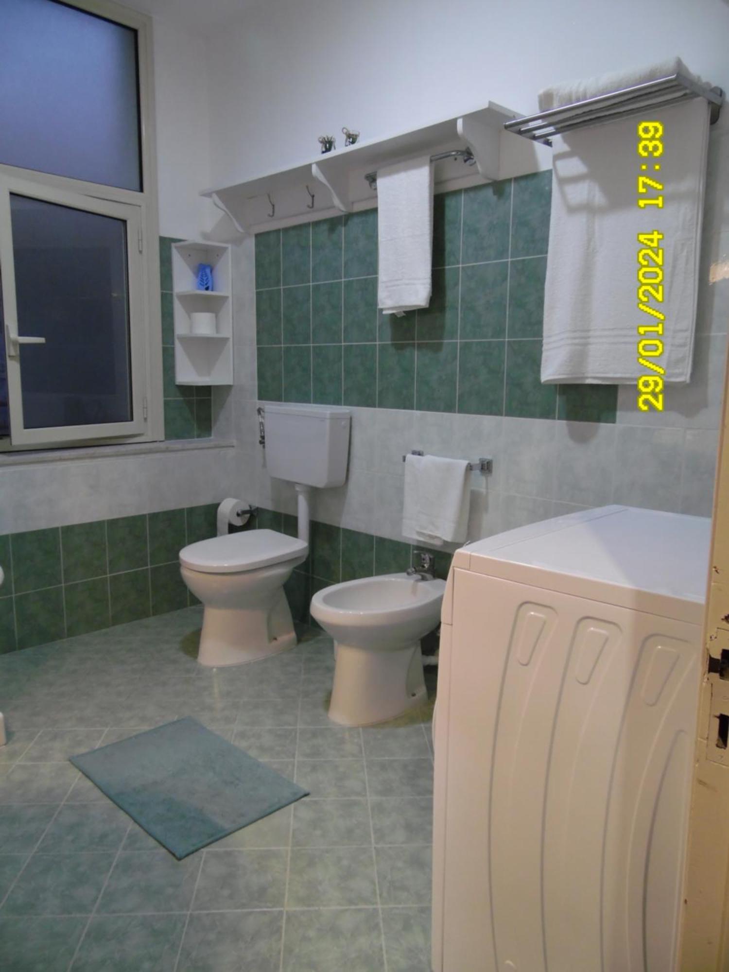 La Casa Di Giuditta - B&B Casa Vacanze - Ramacca Bagian luar foto