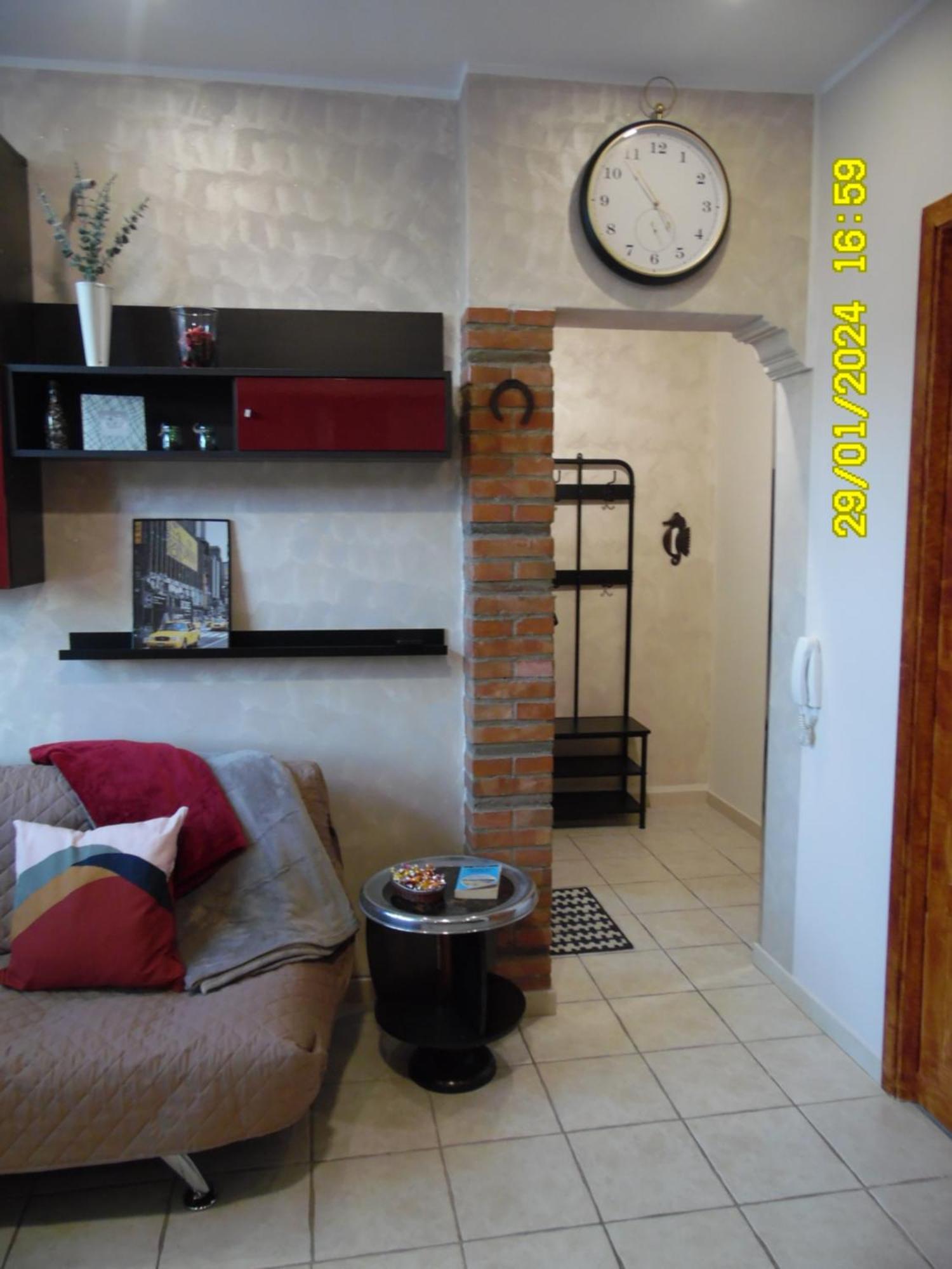 La Casa Di Giuditta - B&B Casa Vacanze - Ramacca Bagian luar foto